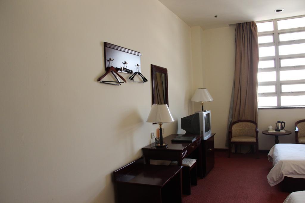 Super 8 Beijing Yizhuang Tianbao Hotel Phòng bức ảnh